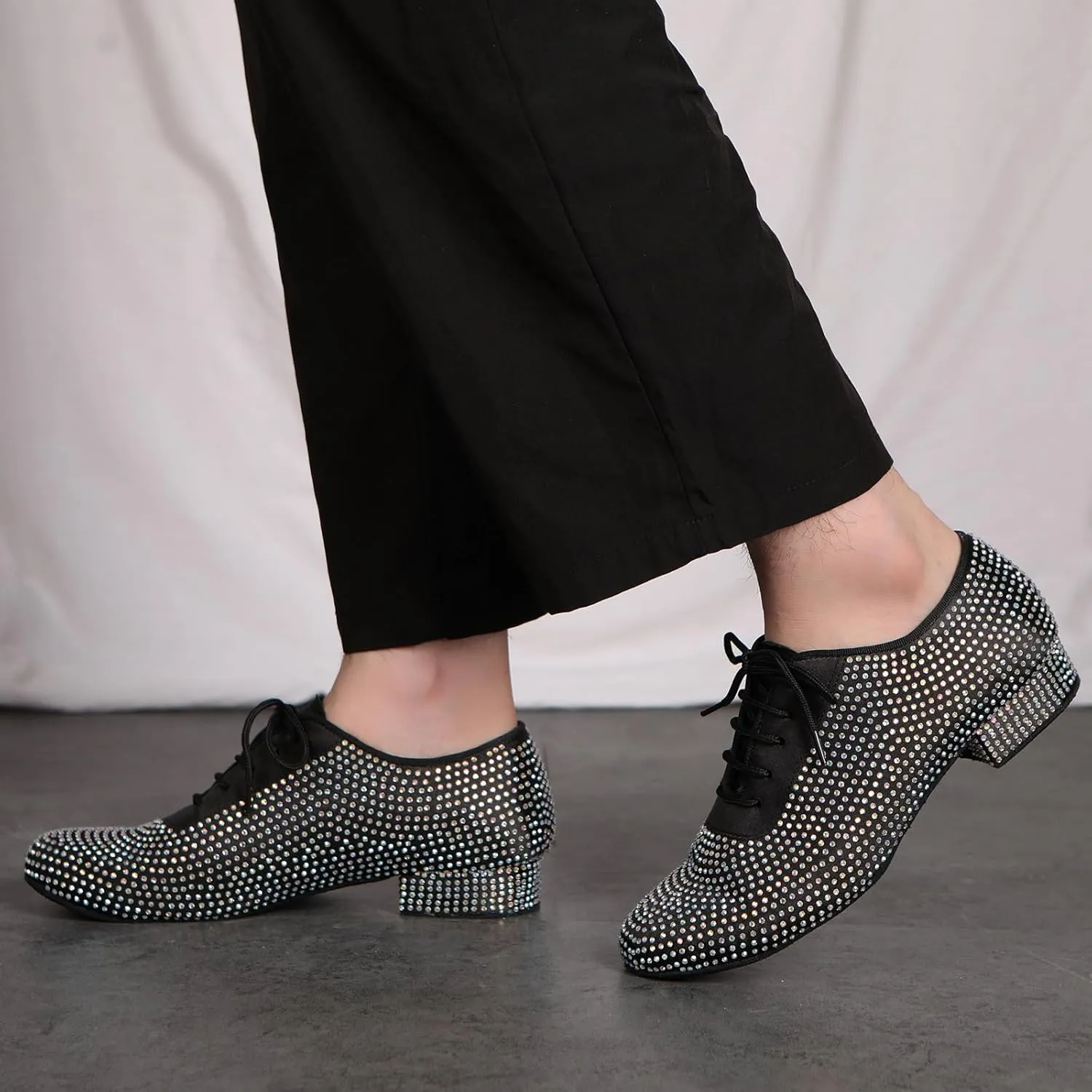 AOQUNFS Men's Latin Dance Shoes Black Rhinestones Ballroom Tango Salsa Character Shoes for Boys,Model L605