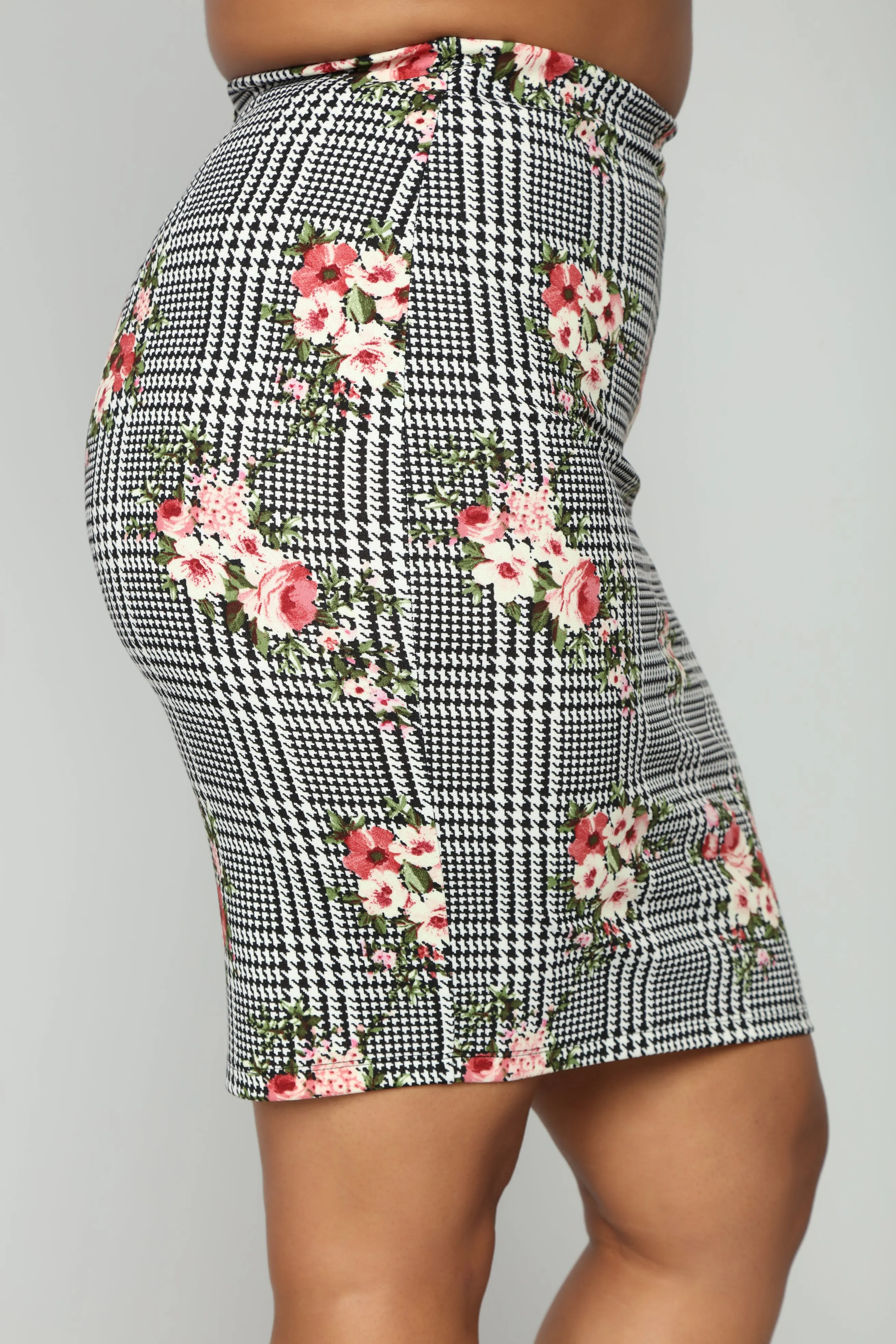 Blossom And Bloom Skirt - Black/White