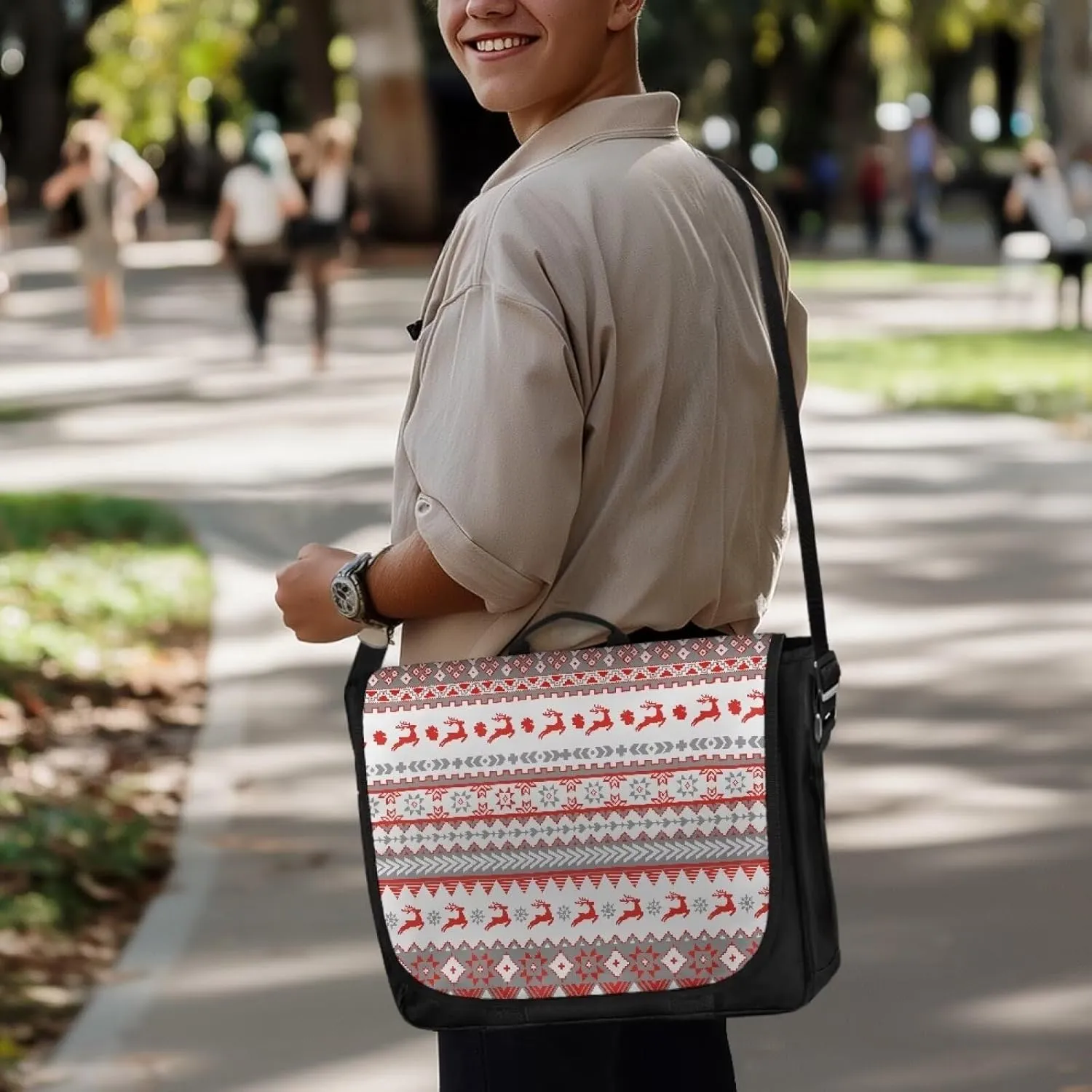 Casual Flap Crossbody Bag Unisex Messenger Bag Outdoors Shoulder Bag with Adjustable Strap Large Reusable Bag