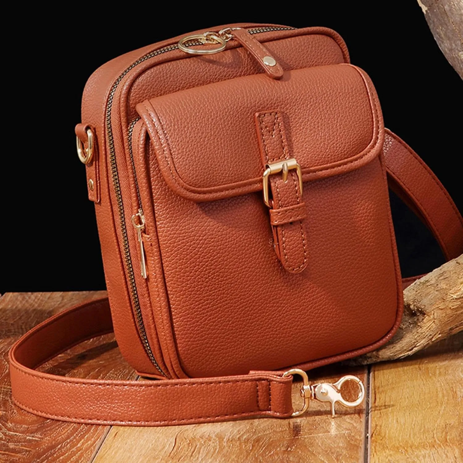 Leather Messenger Bag - Stylish Crossbodys Shoulder Bag, Large Capacity Satchel with Adjustable Strap, Secure Zip Closure for