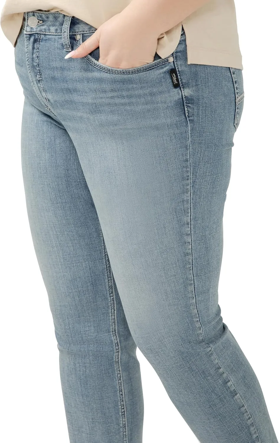 Silver Jeans Co. Women's Plus Size Suki Mid Rise Curvy Fit Straight Leg Jeans