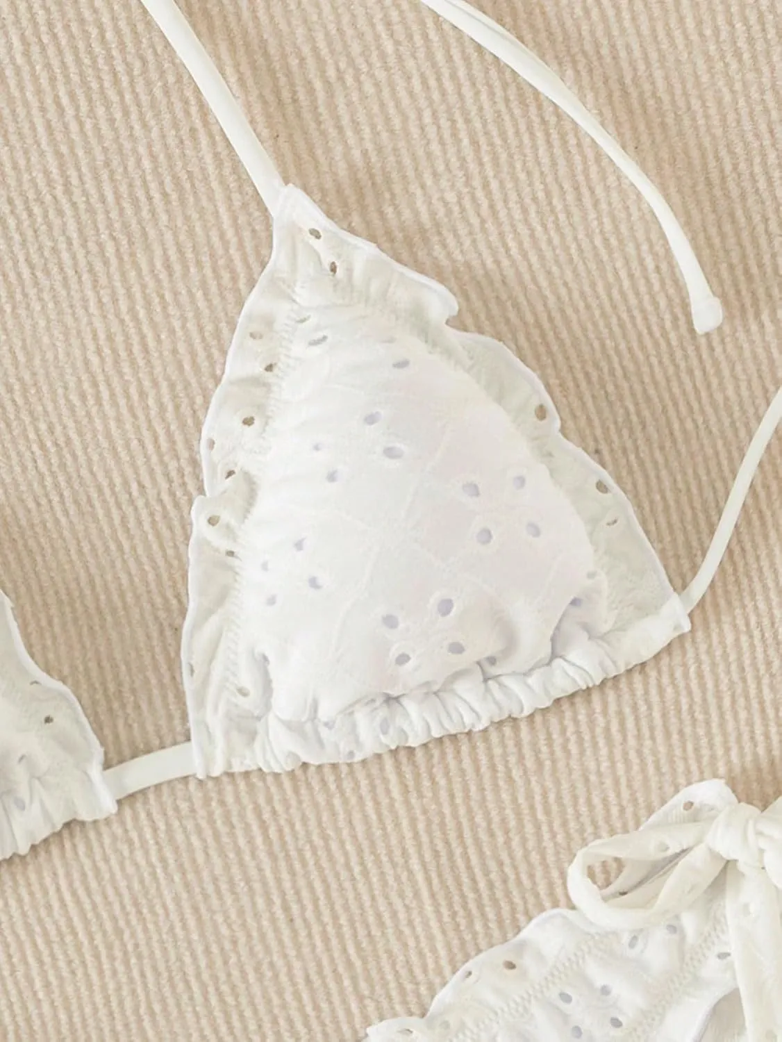 Verdusa Women's Bikini Sets Halter String Cute Bow Tie Side Frill Trim 2 Piece Swimsuits Bathing Suits