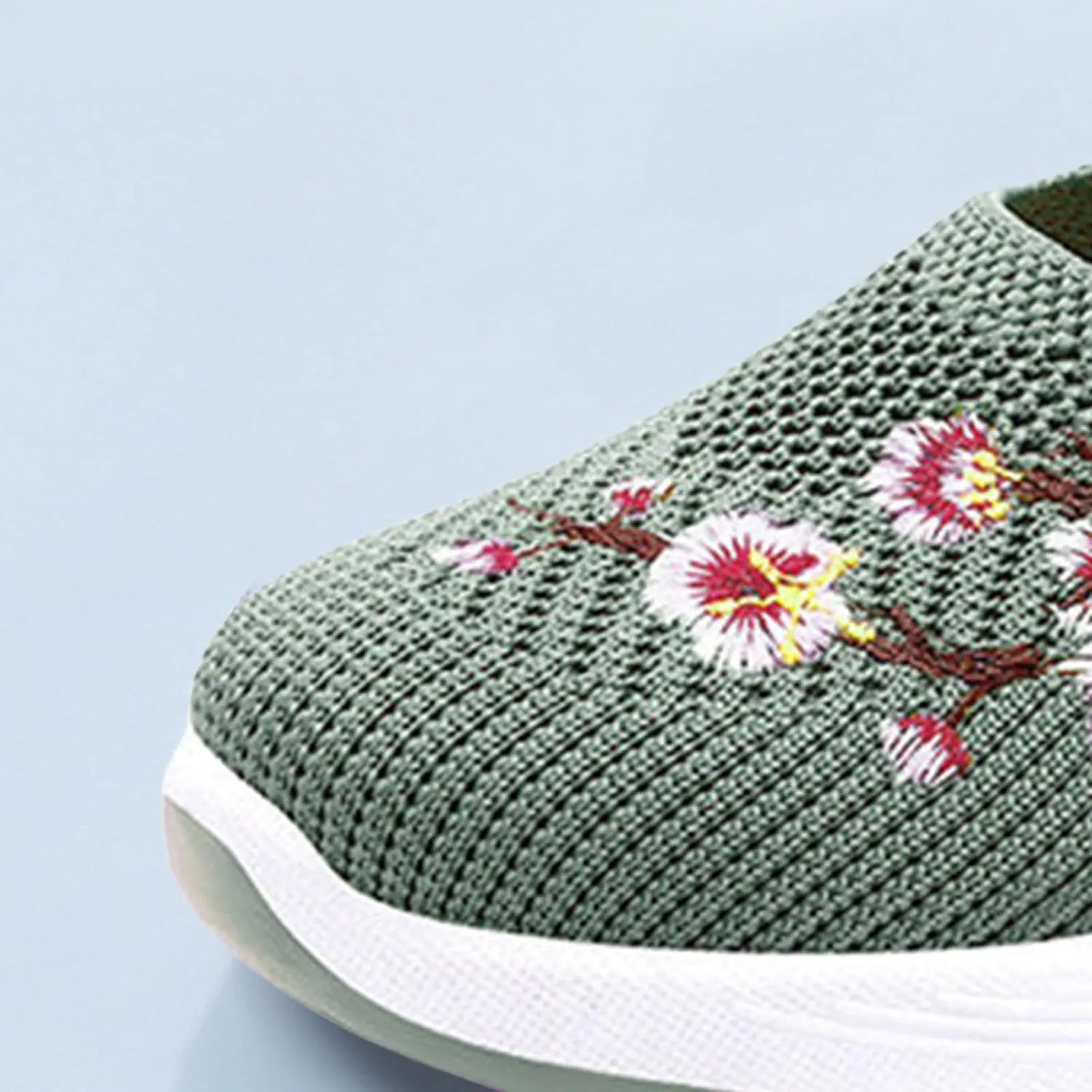 Women's Flower Embroidered Knitting Flat Loafers Casual Breathable Mesh Slip-On Orthopedic Shoes Lightweight Comfortable Soft Sole Walking Shoes with Arch Support